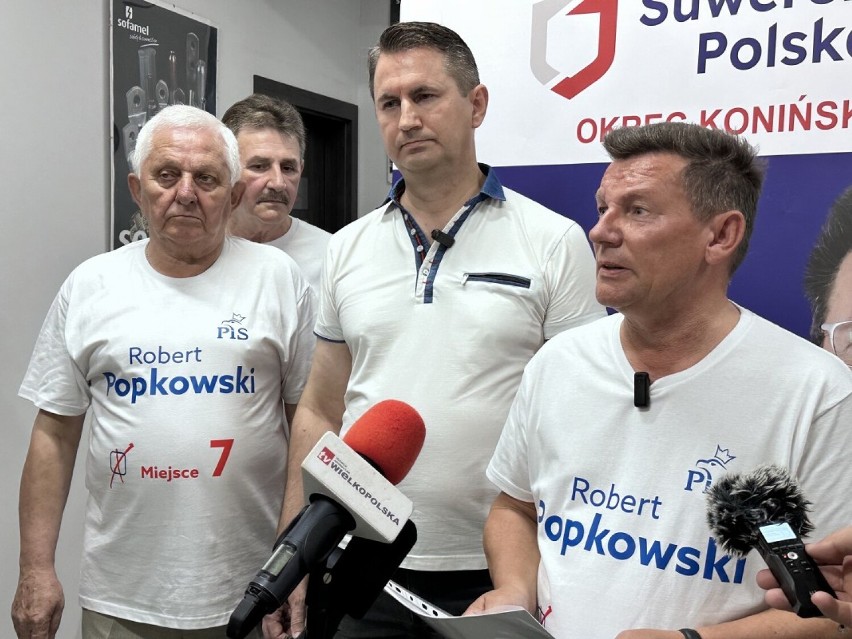 Banery Suwerennej Polski w Koninie zniszczone. Robert Popkowski podejrzewa, kto za tym stoi