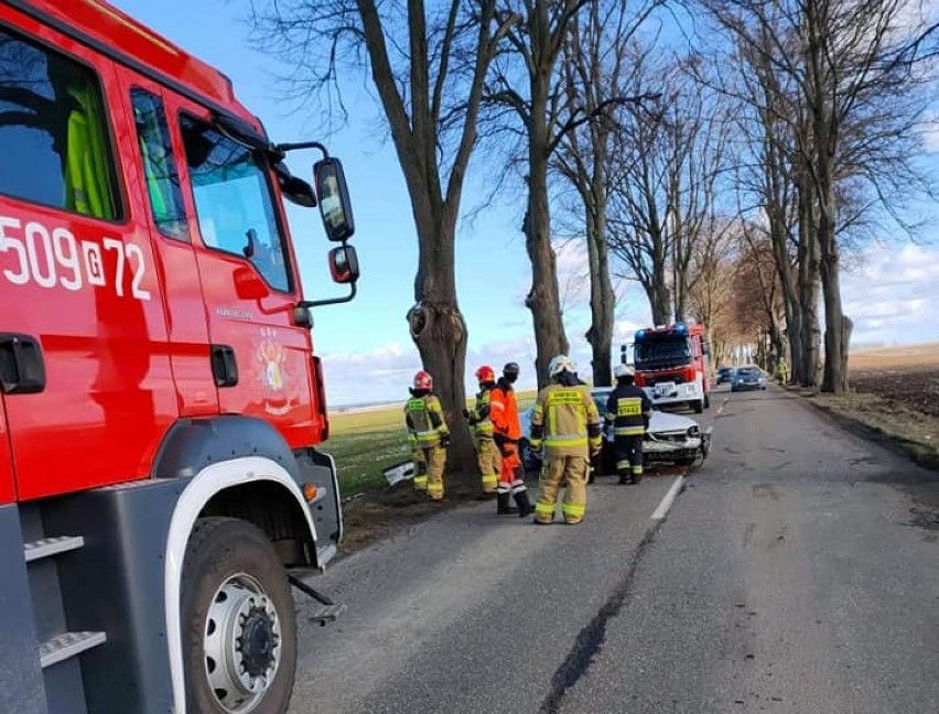 WYpadek z udziałem pijanego kierowcy - 5 marca 2021