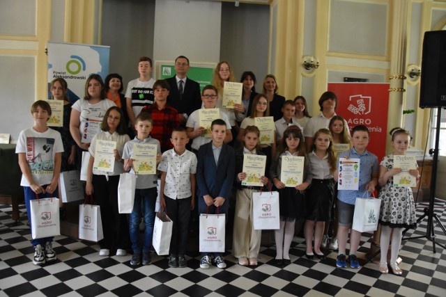 Aż 59 prac nadesłali uczniowie na konkurs placówki terenowej KRUS w Aleksandrowie Kujawskim.