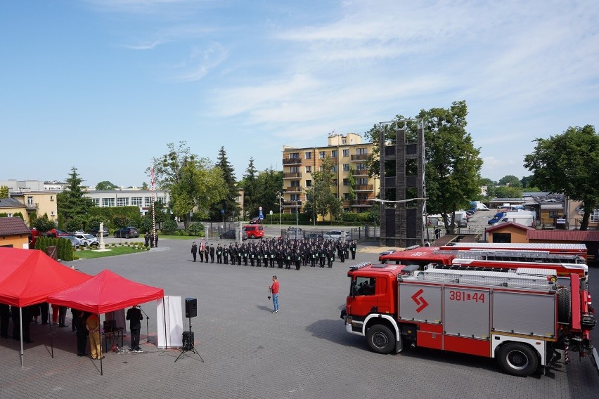 Promesy dla ponad osiemdziesięciu jednostek Ochotniczej Straży Pożarnej 