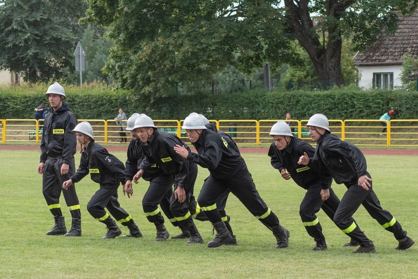 Drużyny strażackie z Wicka i Łebienia najlepsze w zawodach sportowo - pożarniczych