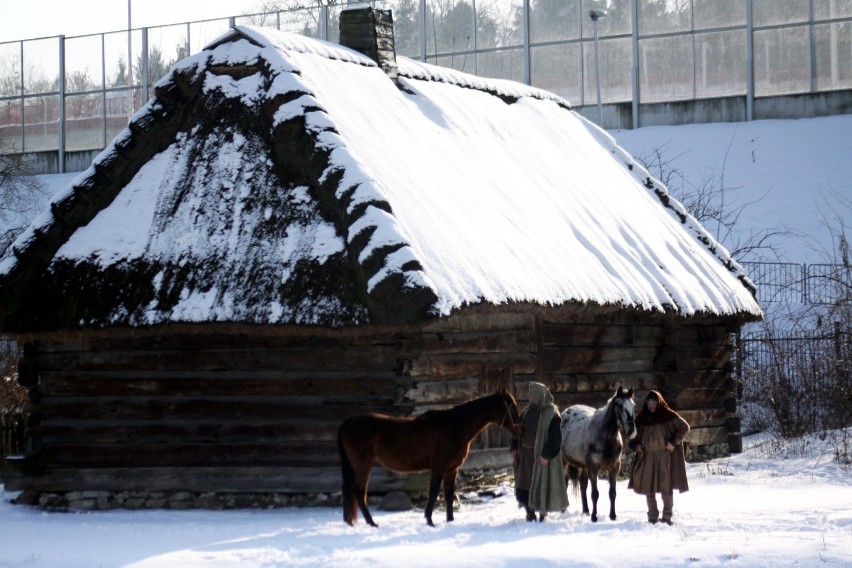 "Korona królów" w Muzeum Wsi Lubelskiej. Skansen "gra" Ruś i Litwę. Zobacz zdjęcia! 