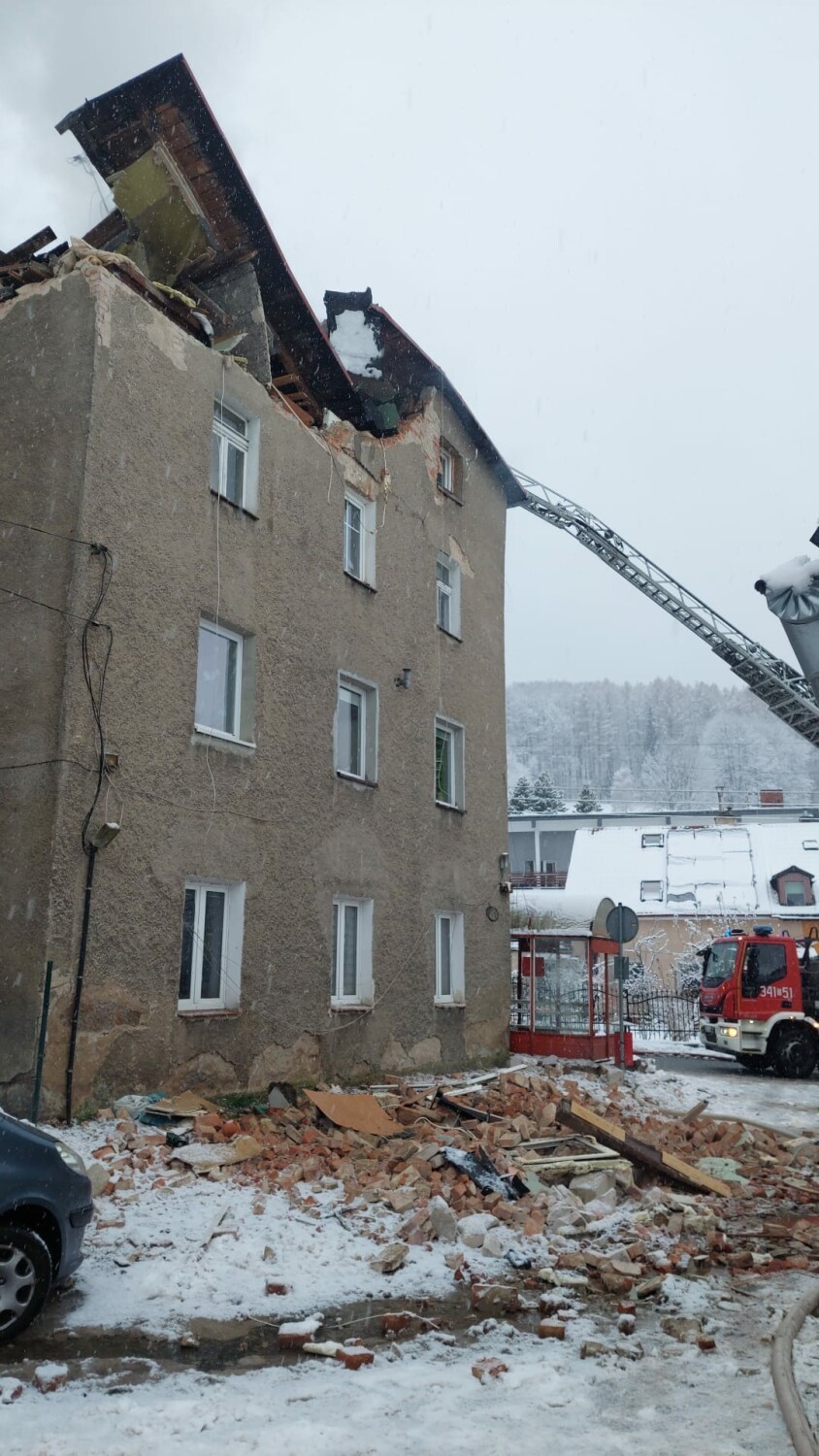 Katastrofa budowlana na Dolnym Śląsku. Wybuch gazu i aresztowanie - aktualizacja - zdjęcia