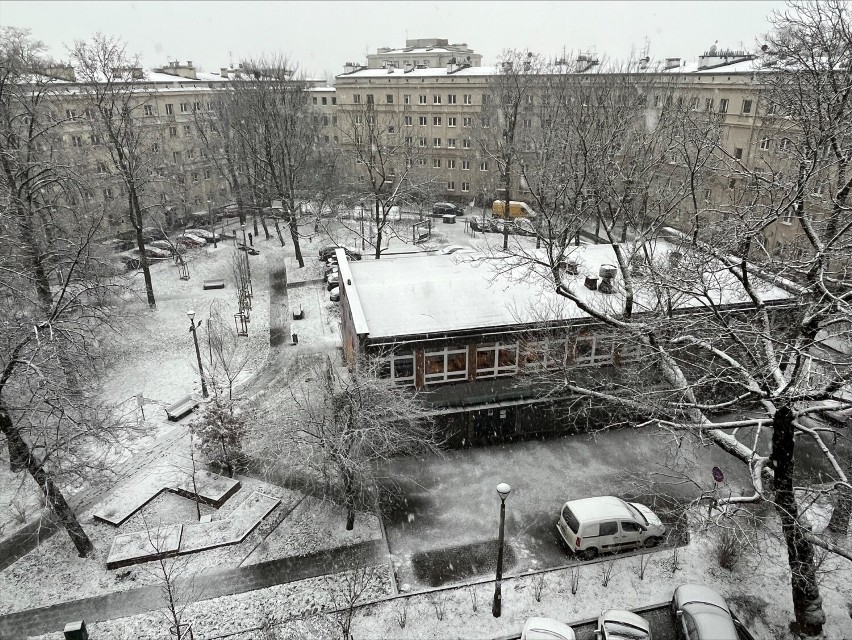 Kraków. Gwałtowny powrót zimy. Wojewoda Małopolski zwołał posiedzenie Wojewódzkiego Zespołu Zarządzania Kryzysowego