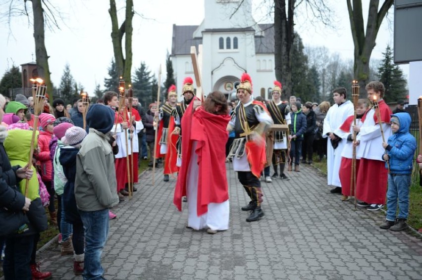 Żywa Droga Krzyżowa w Pankach 2015 [FOTO]