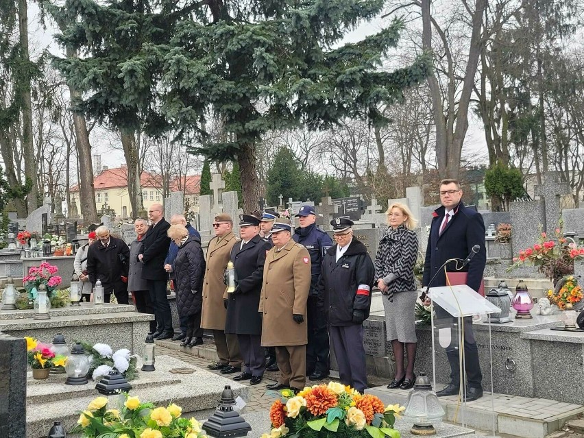 Sandomierz uczcił Narodowy Dzień Pamięci Żołnierzy Wyklętych. Uroczystości na Cmentarzu Katedralnym i msza w kościele świętego Józefa