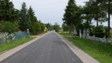 Budowa drogi w Zagórzycach w gminie Poddębice na półmetku ZDJĘCIA