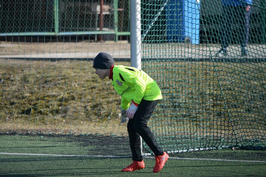 Młodzi piłkarze Akademii Piłkarskiej Oborniki szkolą swoje umiejętności