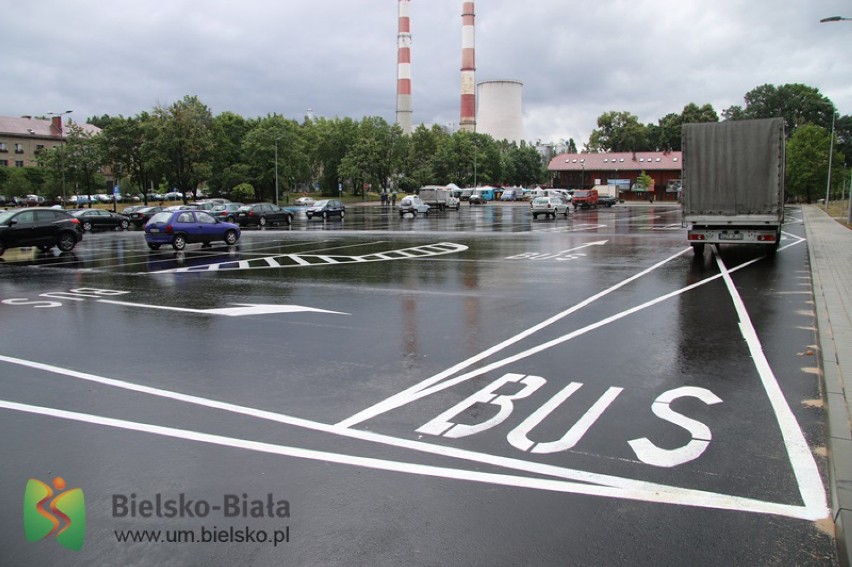 Parking przy ul. Broniewskiego w Bielsku-Białej