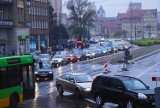 Drogowe szaleństwo na ulicach Poznania. Trzy kilometry na godzinę