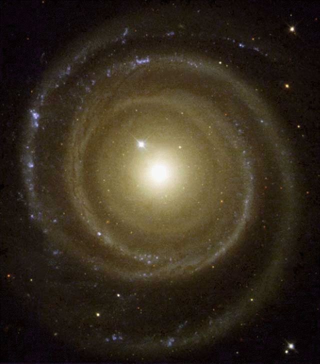 Galaxies in espiral http://commons.wikimedia.org/wiki/File:Galaxias_espiral.gif