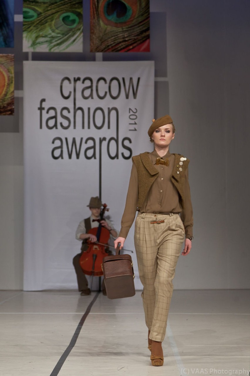 Pokaz mody Cracow Fashion Awards 2011. Najlepsza kolekcja...