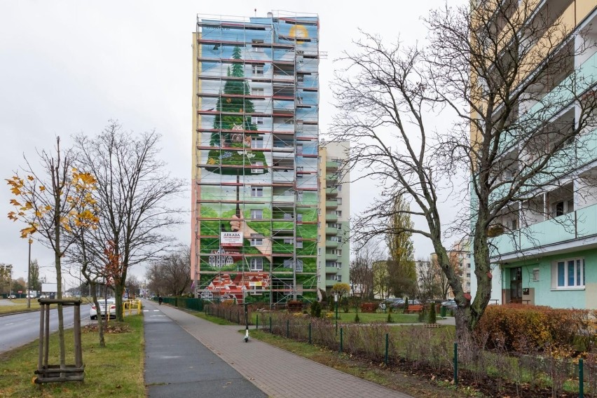 Mural przy ul. Szubińskiej 22 ma być gotowy do 15 listopada.