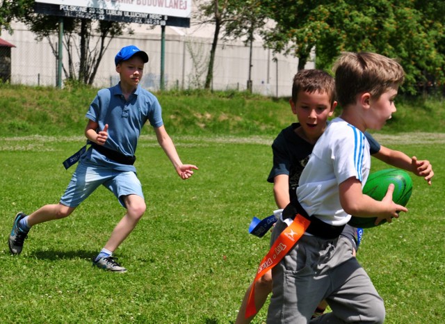 Tylko piłka nożna? Grając w rugby też można się świetnie bawić