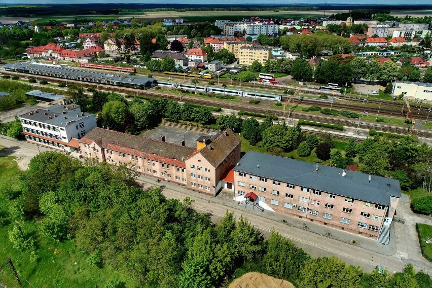 Stacja kolejowa w Zbąszynku z lotu ptaka.
