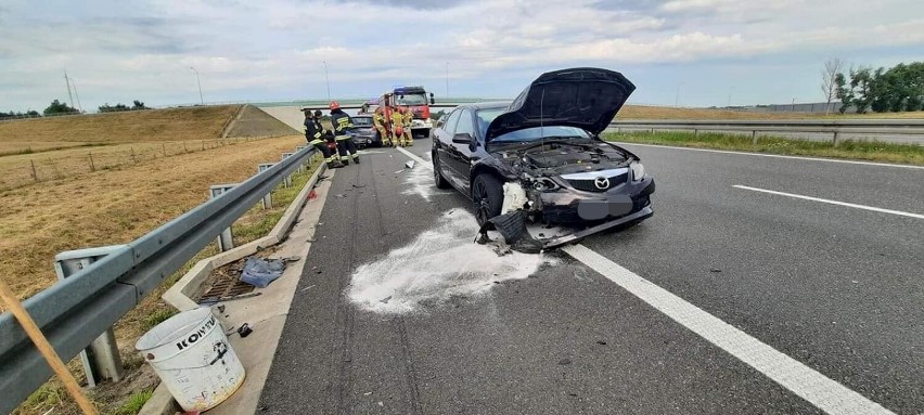 Wypadek czterech aut na S8. Interweniowali ochotnicy z Sycowa!