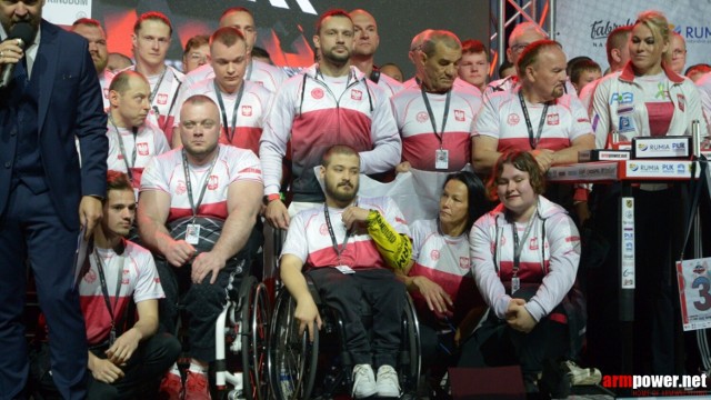 Reprezentacja Polski, wraz z zawodnikami UKS Wilki Międzychód z kolejnymi sukcesami w armwrestlingu (28/29.05.2022r.)