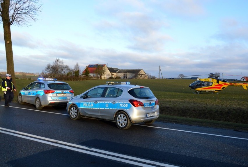 Starogard Gdański – Po czołówce z ciężarówką trafił do szpitala ZDJĘCIA 