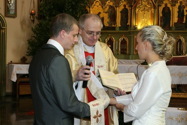 Niezwykłe zaślubiny w kościele Matki Bożej Pocieszenia w Nowym Sączu [ZDJĘCIA]