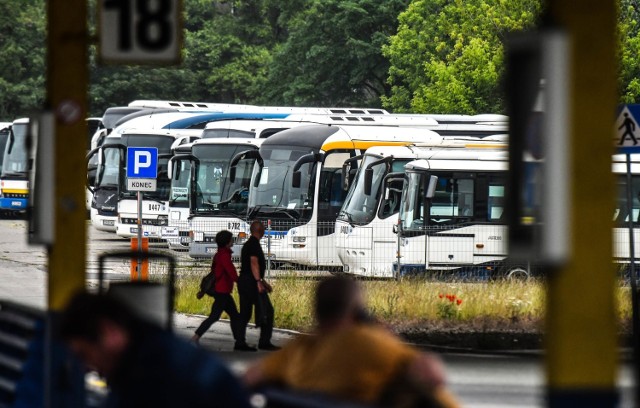 Bydgoski PKS w pokonanym polu pozostawił trzech konkurentów i to on obsłuży komunikację zastępczą na trzech regionalnych trasach.