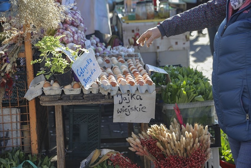 Ceny warzyw  i owoców na targu w Rybniku