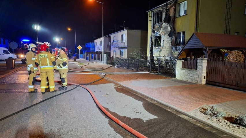Pożar przyłącza gazowego i budynku mieszkalnego na ulicy Łąkowej we Wronkach