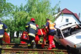 Wypadek w Jarocinie: Drezyna zderzyła się z samochodem [ZDJĘCIA]
