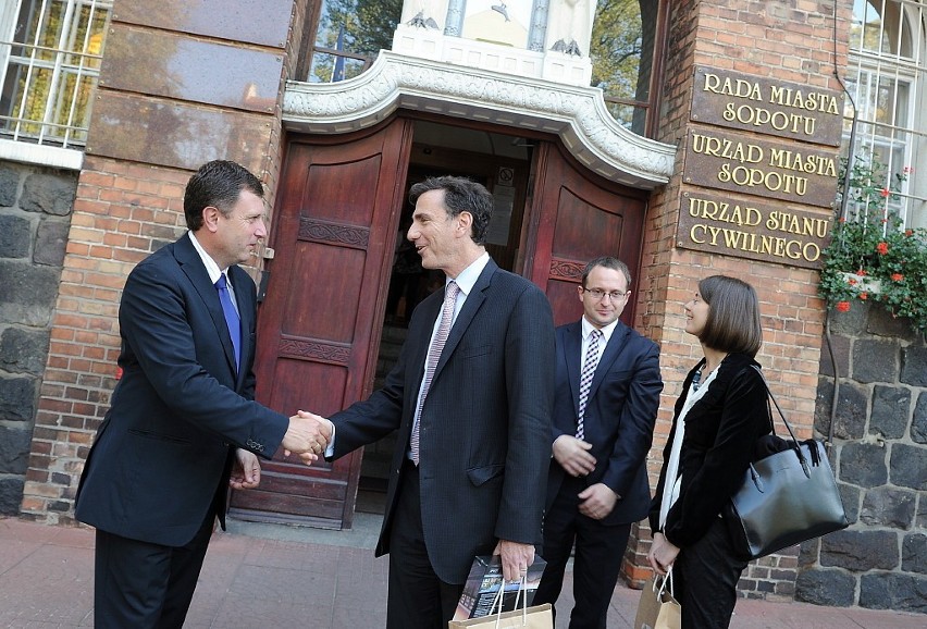 Ambasador zwrócił uwagę na bardzo dynamiczny rozwój Sopotu i...