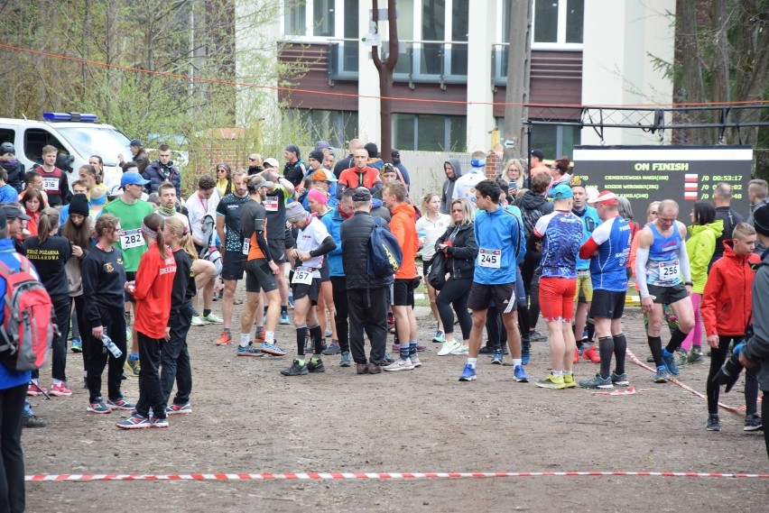 W biegu głównym Goniacki w Bielsku-Białej na 12 km...