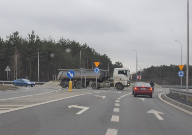 Uchwałę w sprawie zmiany uchwały w sprawie określenia wysokości stawek podatku od środków transportu radni podjęli na ostatniej sesji 27 lutego 2020 r.