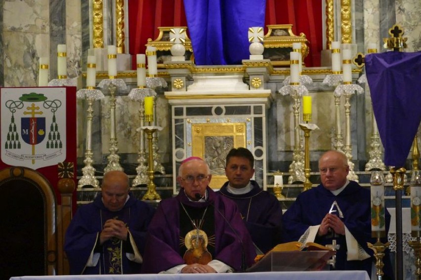 Przegląd Pieśni Pasyjnej i Pokutnej w Koziegłówkach