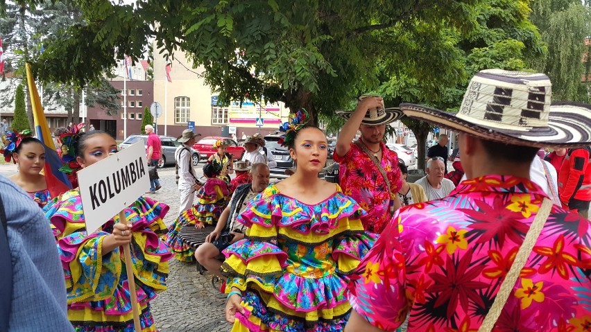 W Kołobrzegu goszczą przedstawiciele kultur z różnych stron świata - ruszył festiwal Interfolk