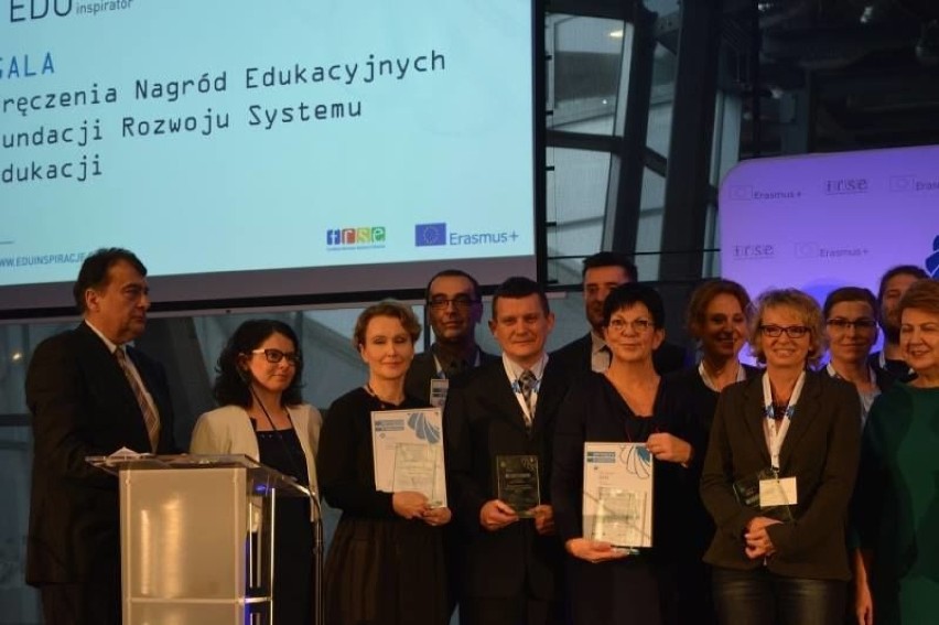 Laureaci Nagród Edukacyjnych Fundacji Rozwoju Systemu...