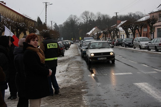 Grodziec. Blokada drogi w obronie szkół w Lipicach i Biskupicach