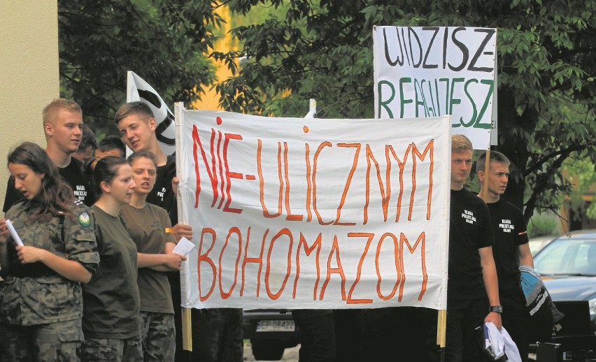 Studenci UJK chcą walczyć z wandalami w Piotrkowie