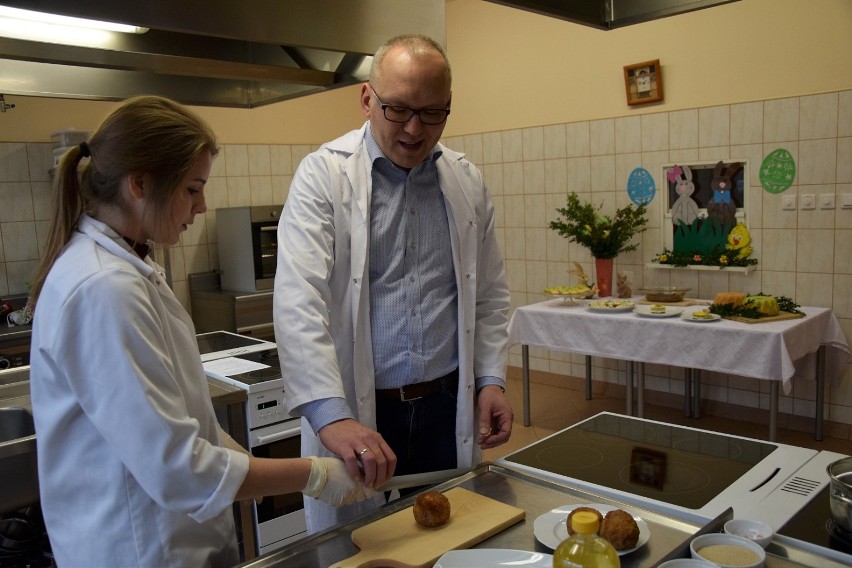 Centrum Edukacji Zawodowej w Chodzieży i jego przepisy w "Kulinarnych podróżach po Wielkopolsce"