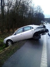 Wypadek w Jaworniku. Jedna osoba została ranna [ZDJĘCIA]