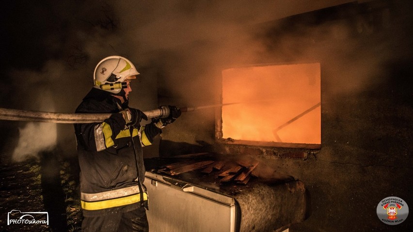 KOŹMIN: Groźny pożar budynku jednorodzinnego [ZDJĘCIA]