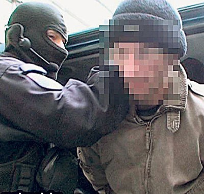 37 policjantów z Krakowa wyruszyło łapać złodziei napisu