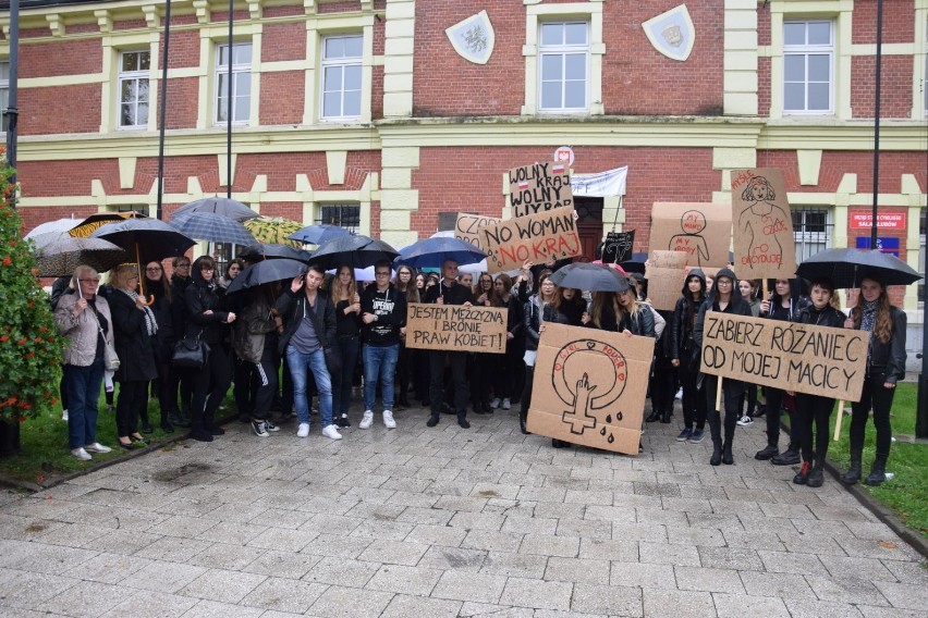 Czarny Protest w Starogardzie Gdańskim [ZDJĘCIA, FILM]