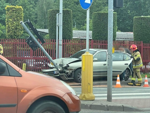 Sprawczyni kolizji została ukarana mandatem.