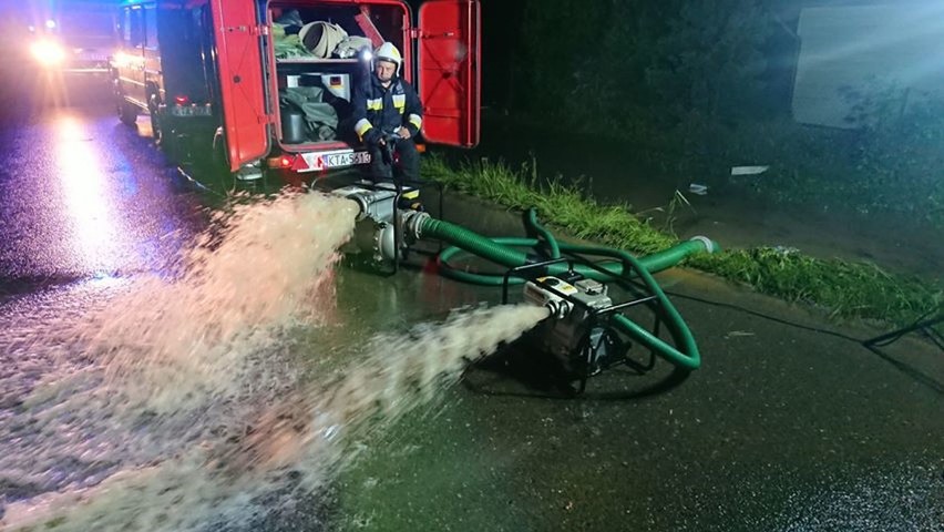 Druhowi z Szerzyn pracowali całą noc w gminie Skołyszyn.