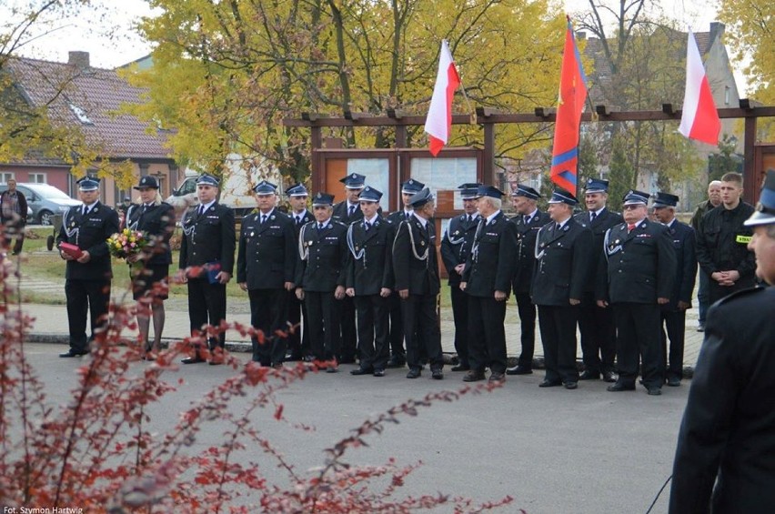 Trzciel: strażacy cieszą się z superauta za 750 tys. zł. Ale cacko! [GALERIA]