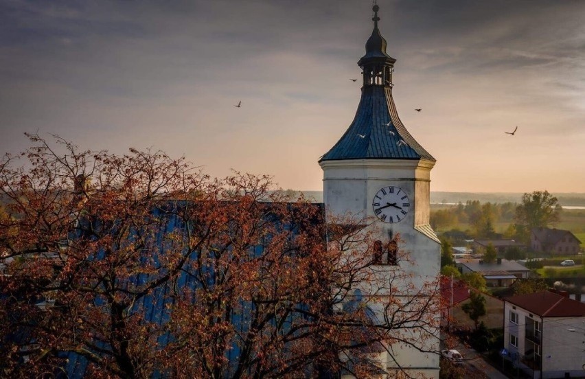 Lutomiersk w powiecie pabianickim oraz Bolimów w powiecie...