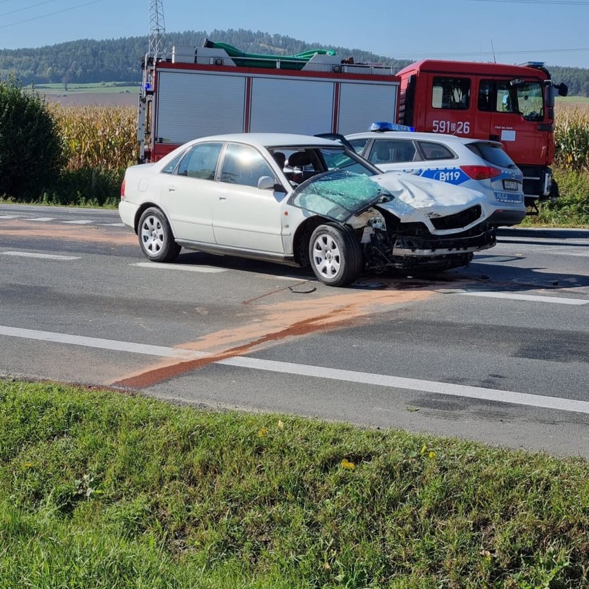 Wypadek na DK8 na trasie Kłodzko - Wrocław. Uważajcie! 