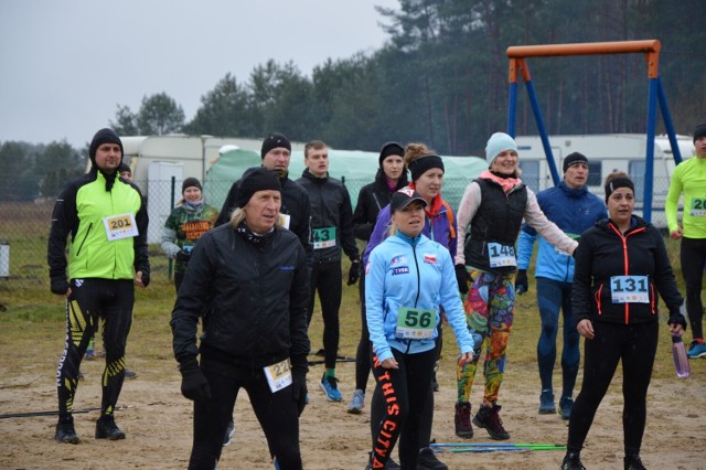 Lęborska Fundacja Active Age po raz czwarty zorganizowała zawody sportowe pod nazwą "Lubowidz Czelendż". Nad jeziorem Lubowidzkim biegacze i uprawiający nordic walking mieli do pokonania dystans 9 kilometrów.