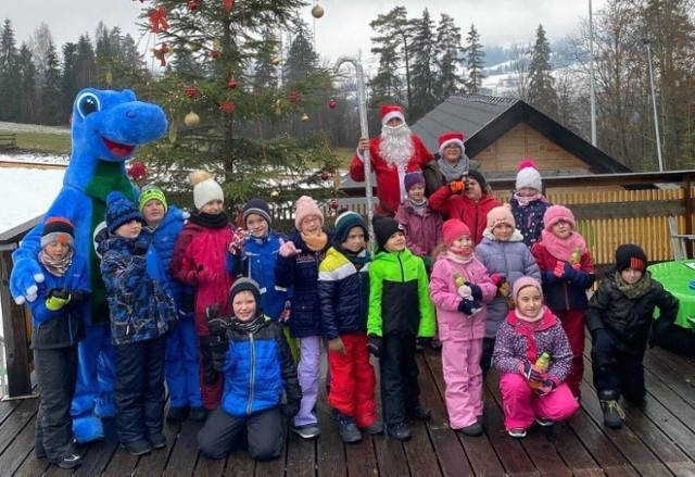 Święty Mikołaj zawitał na stację narciarską w Czarnej Górze