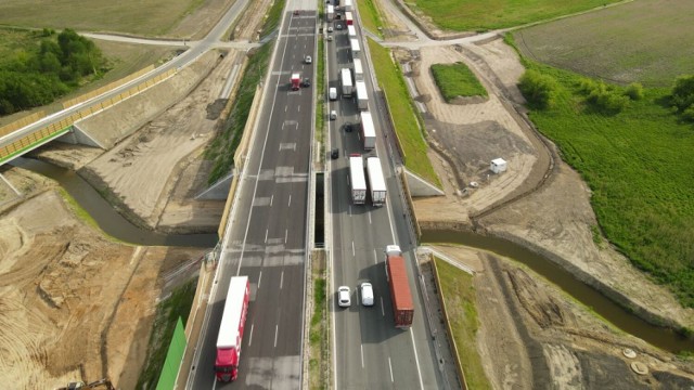 GDDKiA zabezpieczy prześwity między mostami m.in. na autostradzie A1. W przetargu walczy firma z Lublińca