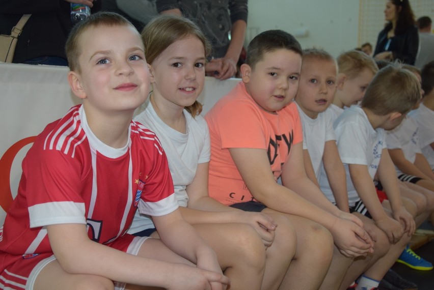 Zmagania przedszkolaków i szkół podstawowych w ramach imprezy Sumo z bocianem w Krotoszynie [ZDJĘCIA + FILM]