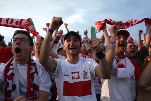 W Krakowie wiele miejsc będzie organizować strefę kibica, gdzie obejrzymy mecze polskiej reprezentacji